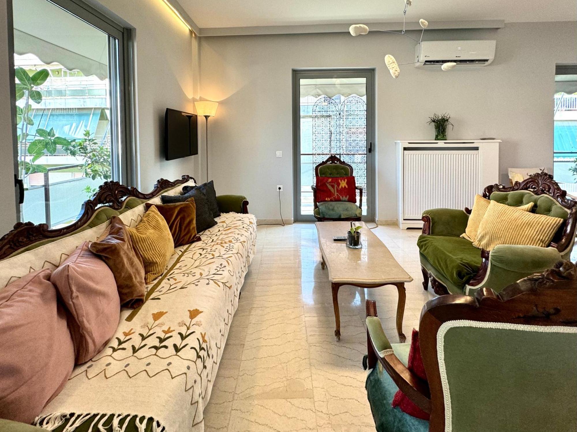 Friends & Family Apartment Athens Ngoại thất bức ảnh