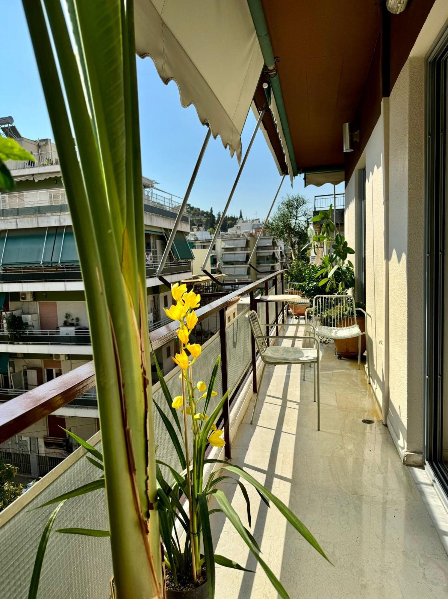 Friends & Family Apartment Athens Ngoại thất bức ảnh