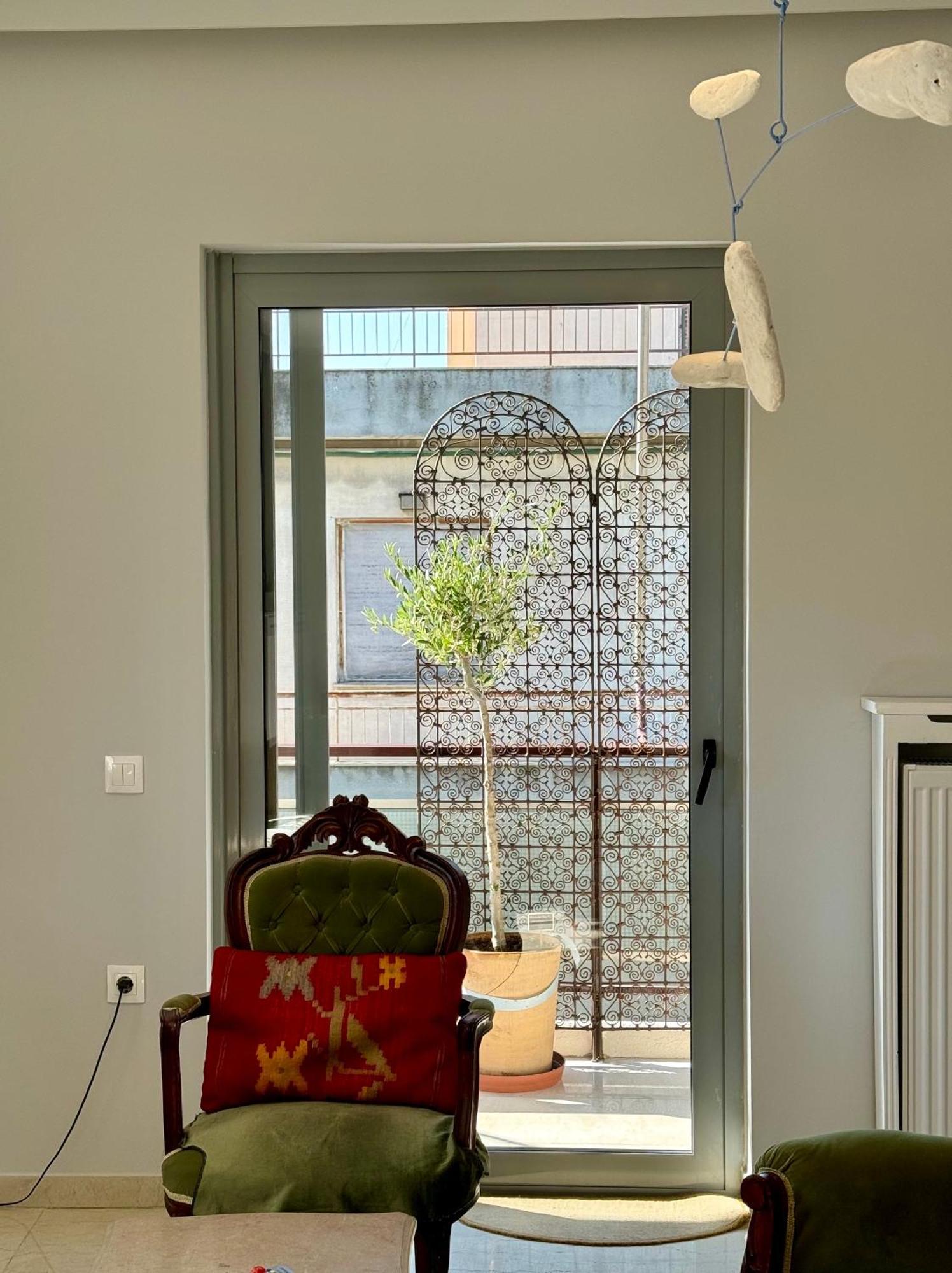 Friends & Family Apartment Athens Ngoại thất bức ảnh