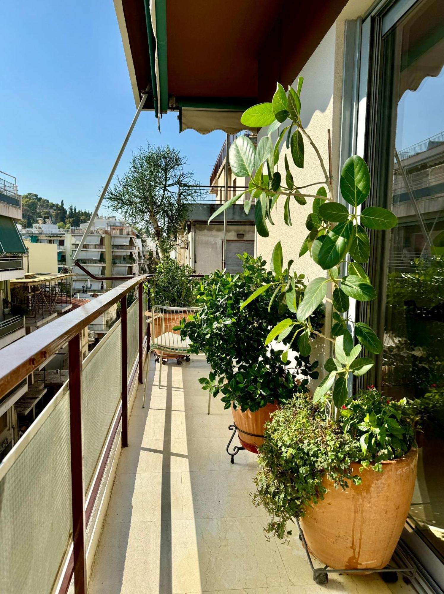 Friends & Family Apartment Athens Ngoại thất bức ảnh